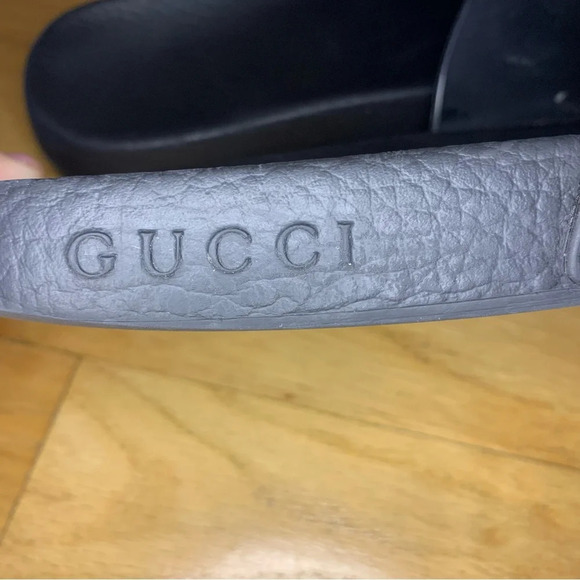Gucci Logo Rubber Slides - Size 6 - Picture 8 of 10